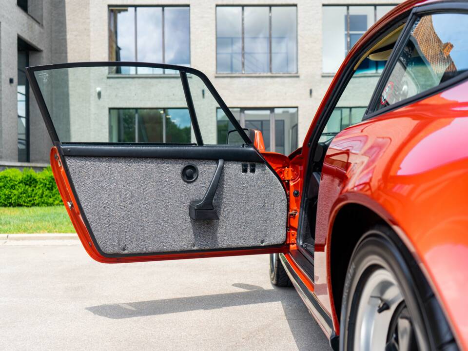 Imagen 23/41 de Porsche 911 SC 3.0 (1982)