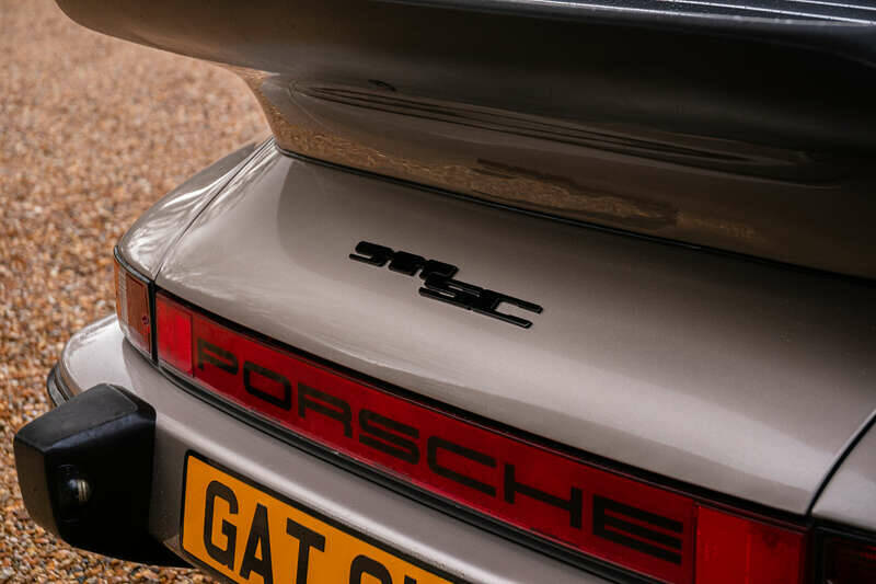 Image 43/50 of Porsche 911 SC 3.0 (1982)