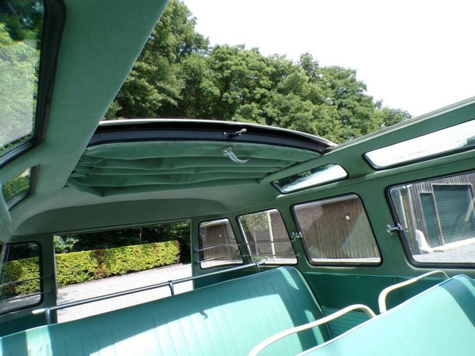 Bild 12/19 von Volkswagen T1 Samba 1.2 (1962)