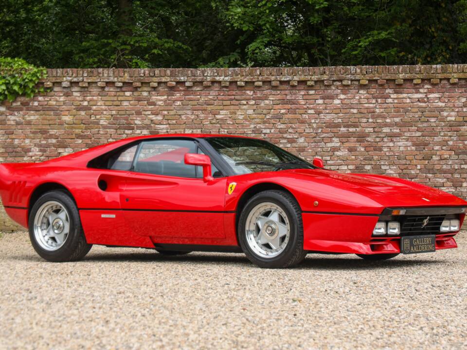 Bild 17/50 von Ferrari 328 GTB (1986)