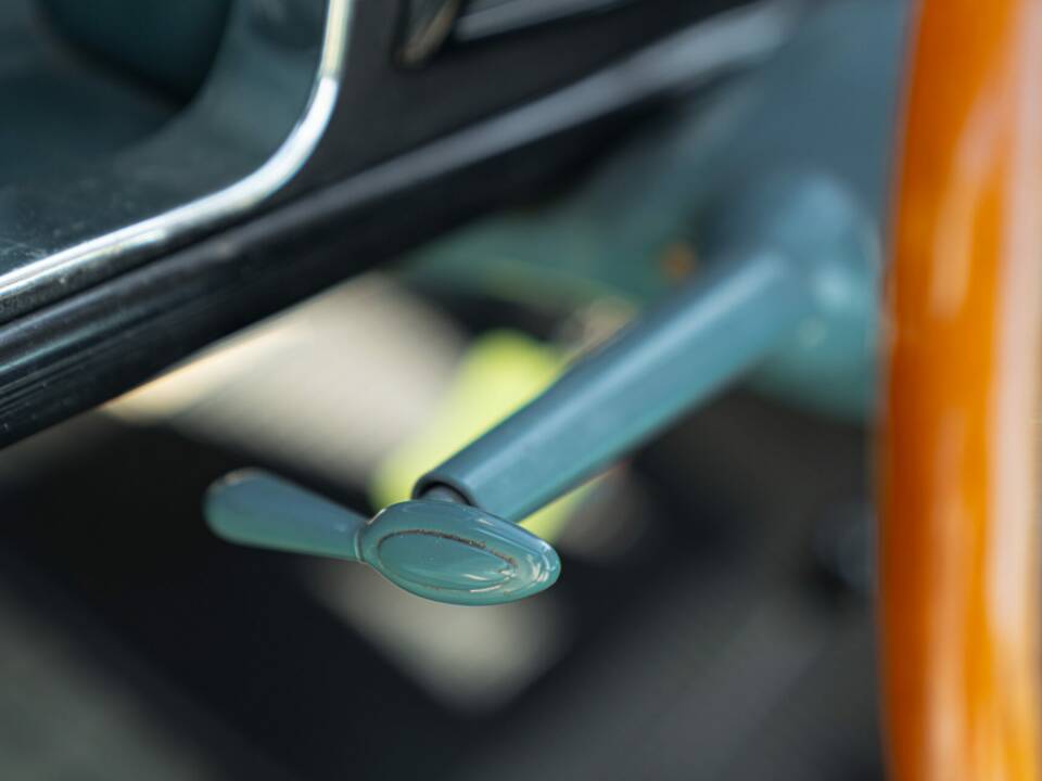 Obraz 44/50 pojazdu Renault Dauphine Gordini (1961)