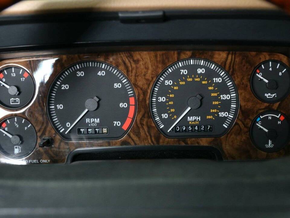 Image 15/49 de Jaguar XJS 4.0 (1995)