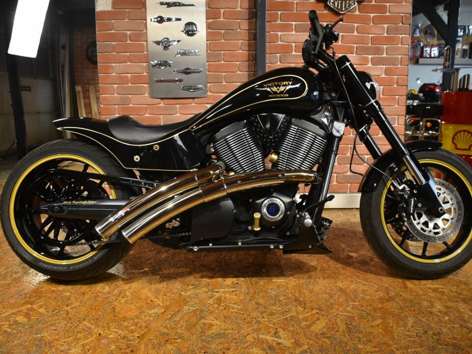 Bild 3/23 von Victory Hammer 8-Ball (2009)