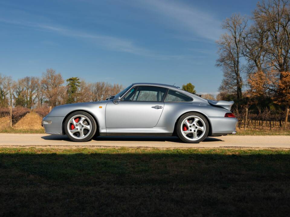 Afbeelding 6/10 van Porsche 911 Turbo (1995)