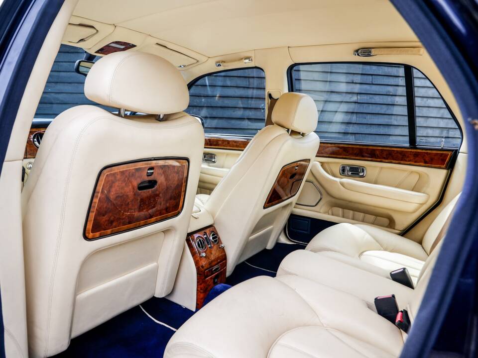 Bild 22/50 von Rolls-Royce Silver Seraph (2000)