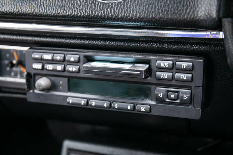 Image 18/49 of Opel Manta 400 (1984)