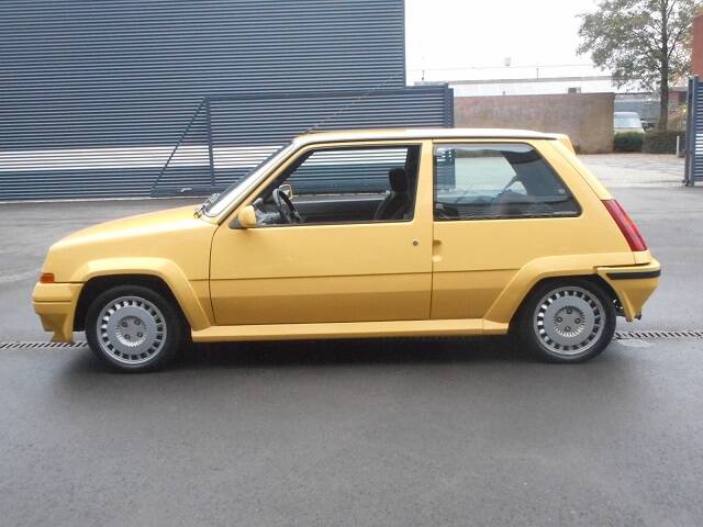 Bild 8/18 von Renault R 5 GT Turbo (1987)