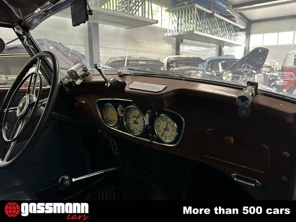 Bild 12/15 von Mercedes-Benz 290 Cabriolet B (1935)