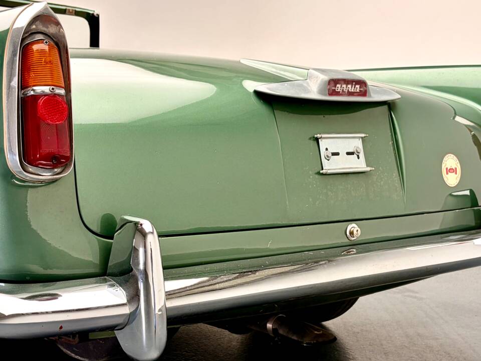 Image 8/17 of Lancia Appia Convertible Vignale (1960)