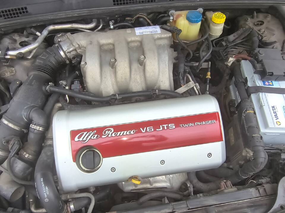 Image 1/6 of Alfa Romeo 159 3.2 V6 Q4 Sportwagon (2006)