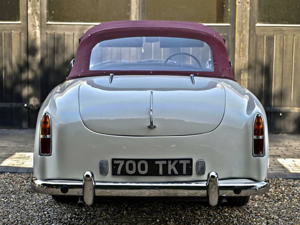 Image 31/50 of Alvis TD 21 (1962)