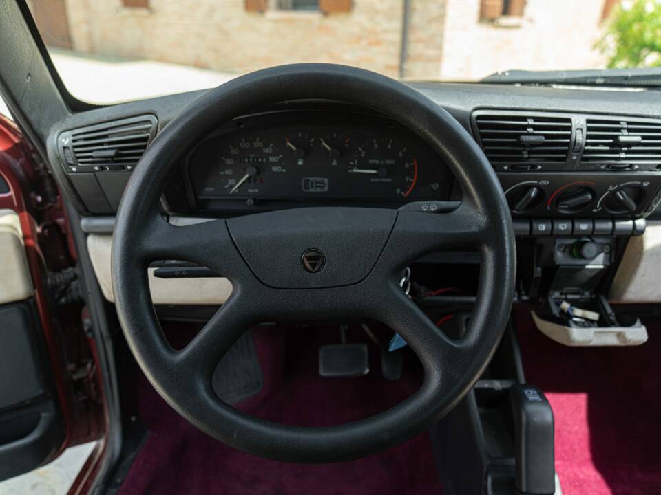 Immagine 35/46 di Autobianchi Y10 (1993)