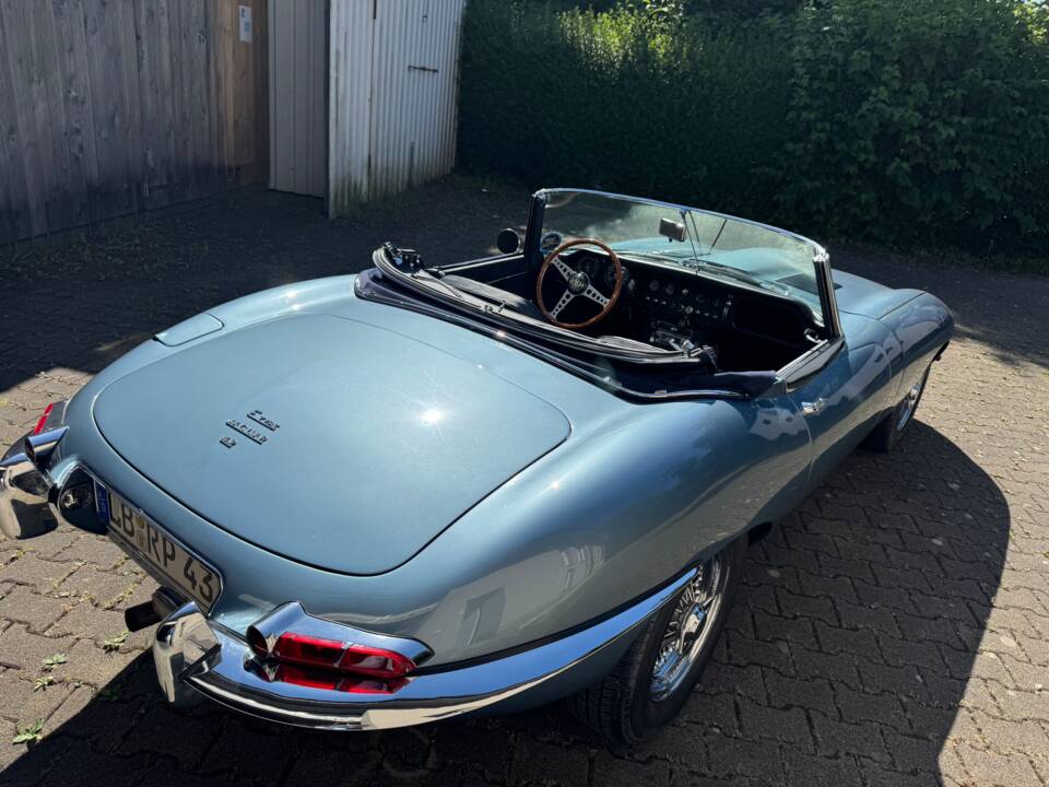 Afbeelding 13/17 van Jaguar Type E 4.2 (1965)