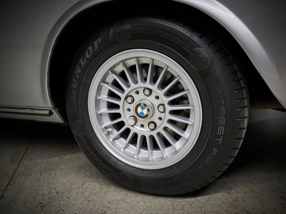 Image 35/100 of BMW 3.0 CSi (1973)