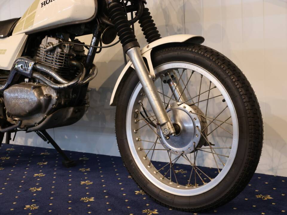 Bild 15/26 von Honda CL 250 S (1900)
