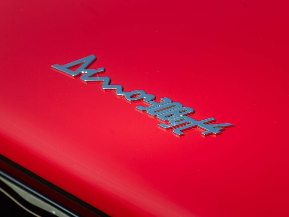 Image 30/50 de Ferrari 308 GT4 (1975)