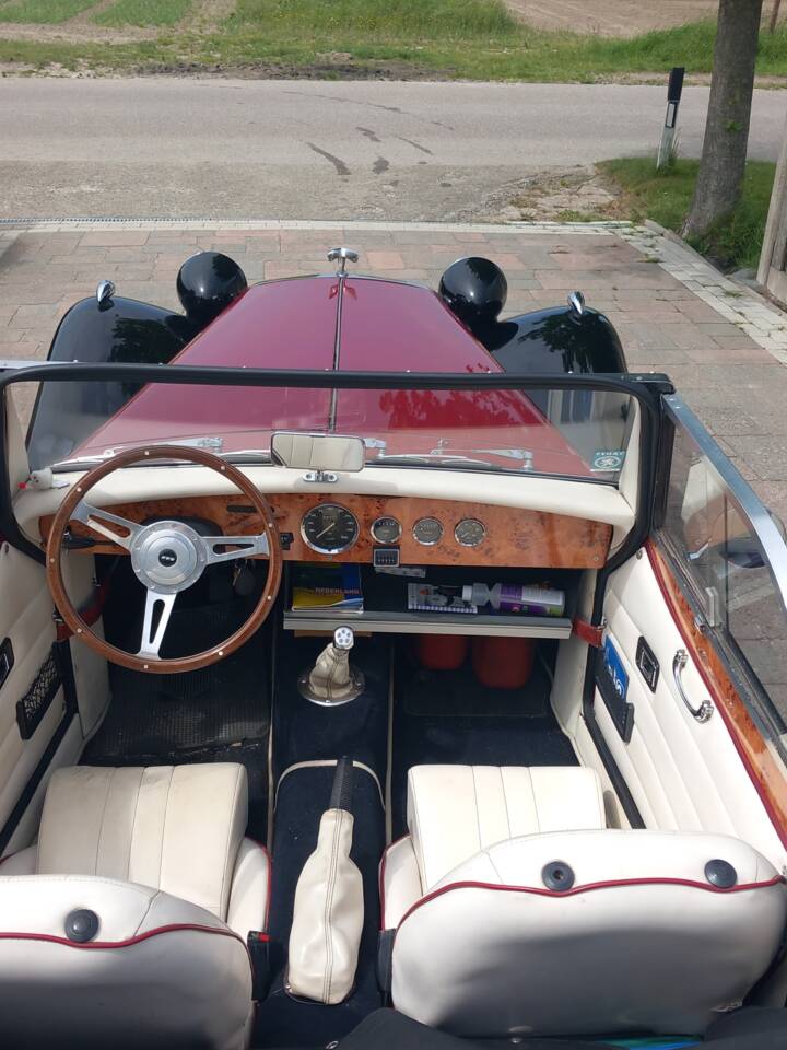 Image 9/22 of JBA Falcon SRi (1991)