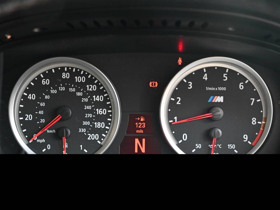 Immagine 25/58 di BMW M5 (2007)