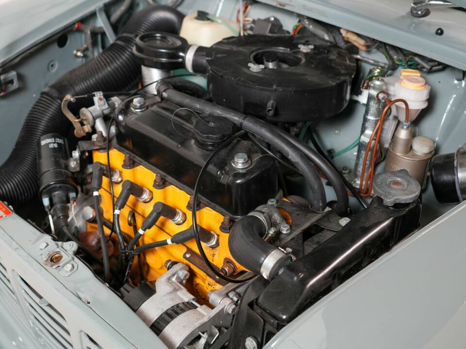 Bild 26/35 von Austin Mini Van (1983)