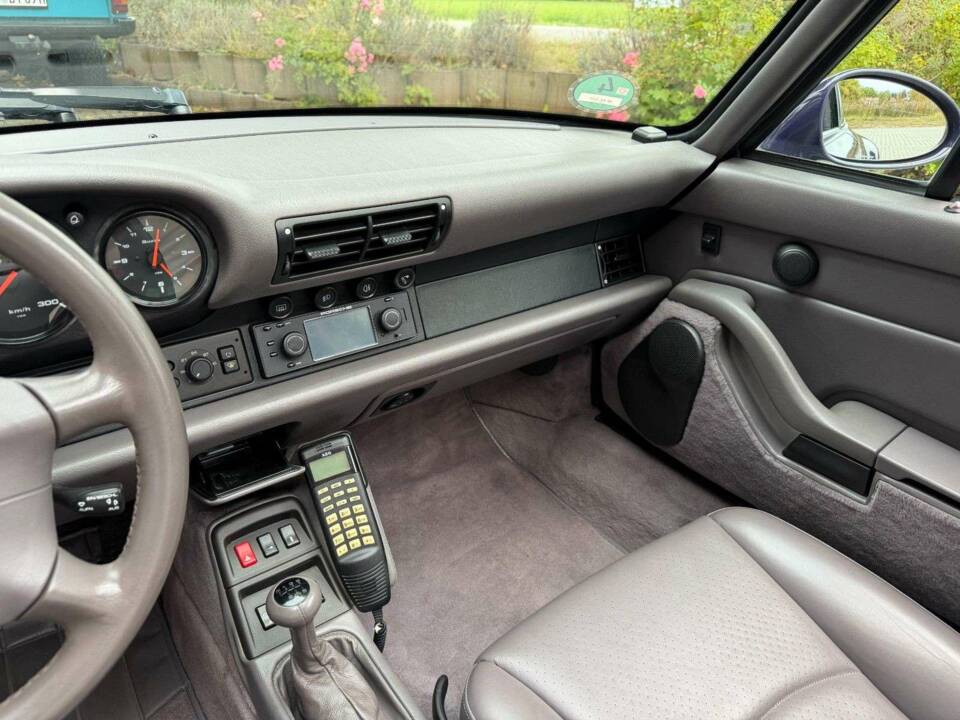 Bild 16/28 von Porsche 911 Carrera (1994)