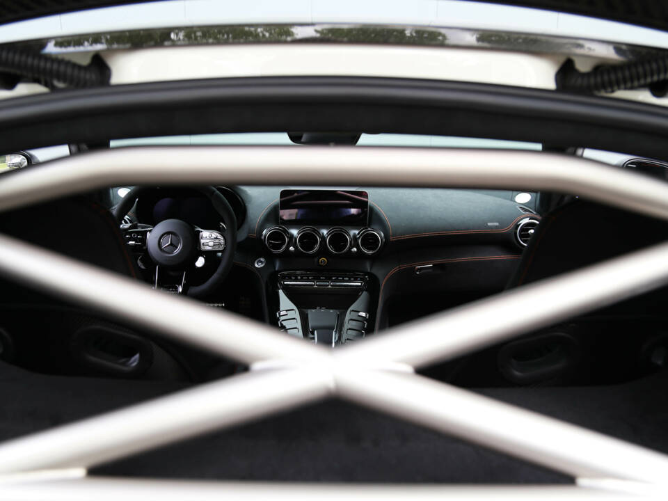 Immagine 59/64 di Mercedes-AMG GT Black Series (2022)