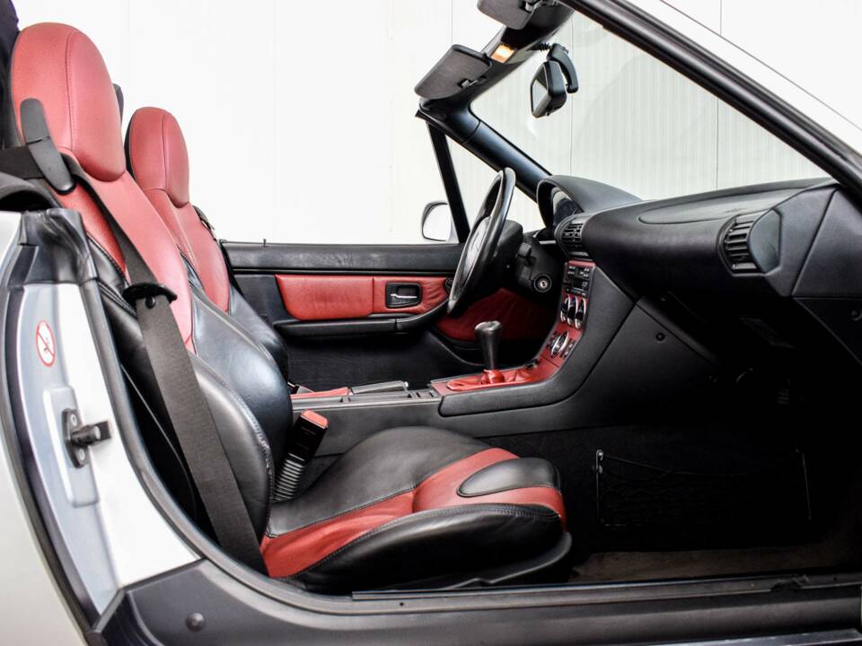 Bild 32/50 von BMW Z3 2.0 (2000)