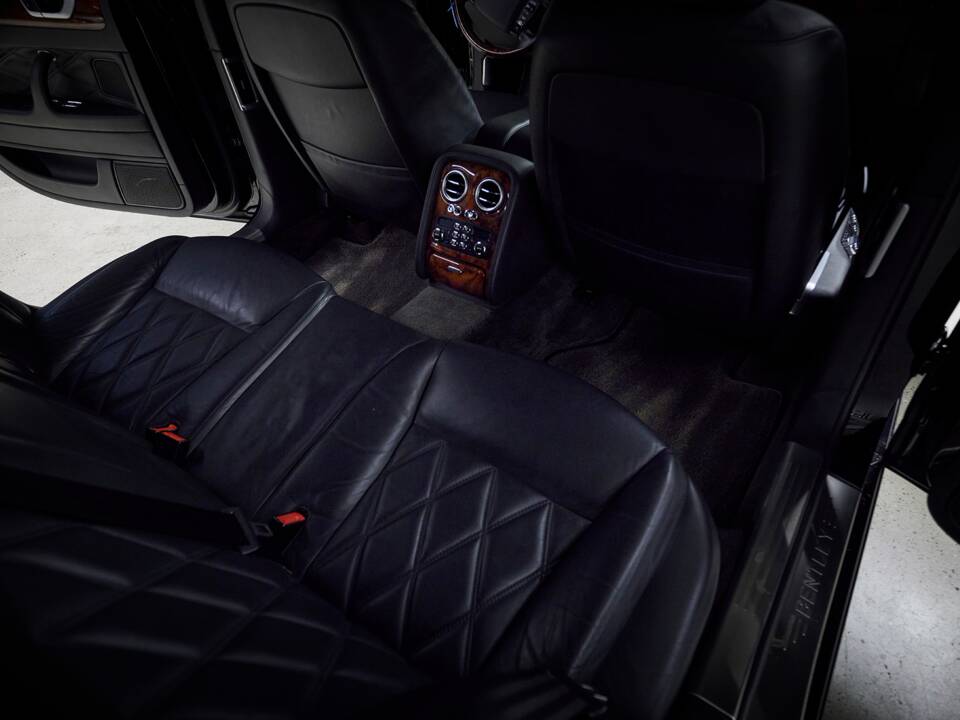 Image 40/100 of Bentley Continental Flying Spur (2008)