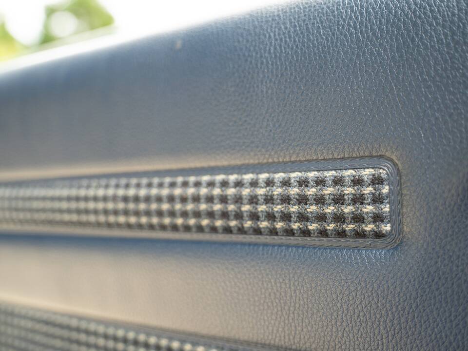 Imagen 69/86 de Mercedes-Benz 280 SL (1977)