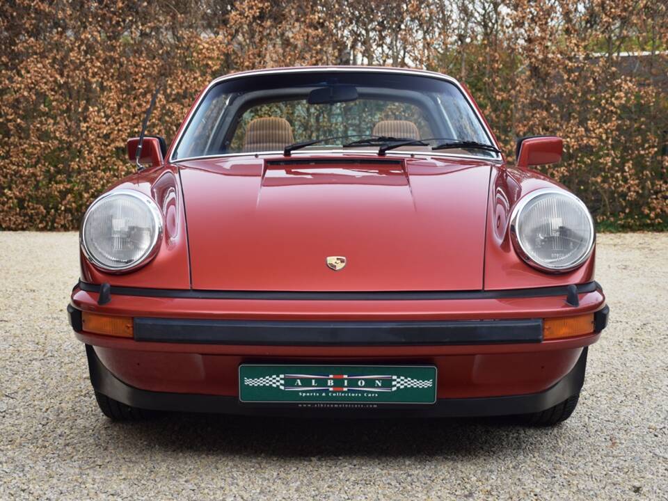 Immagine 8/42 di Porsche 911 2.7 (1977)