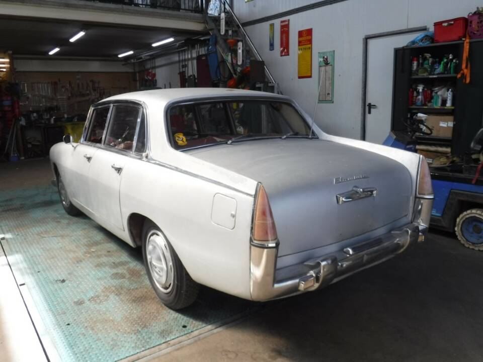 Image 6/50 of Lancia Flaminia Berlina (1962)