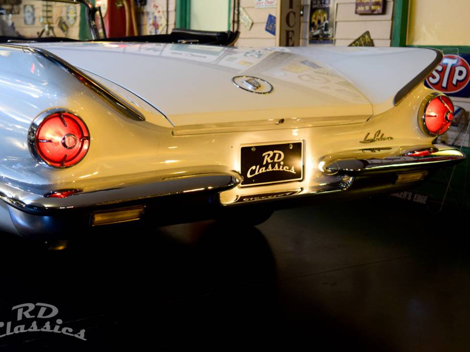 Image 13/47 of Buick Le Sabre Convertible (1960)
