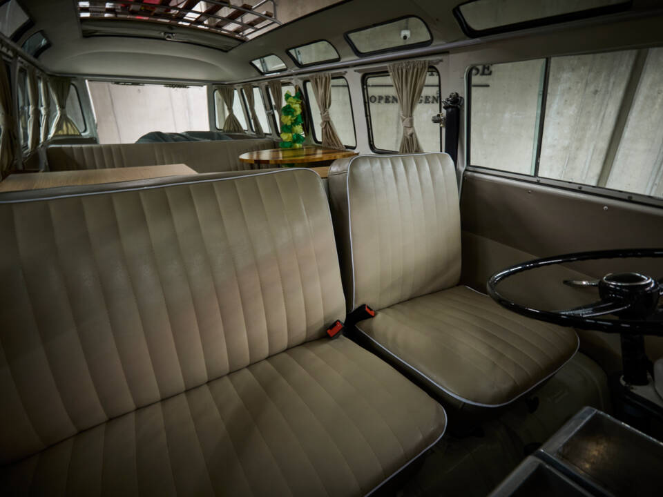 Image 39/75 de Volkswagen T1 Brasil &quot;Samba&quot; (1970)