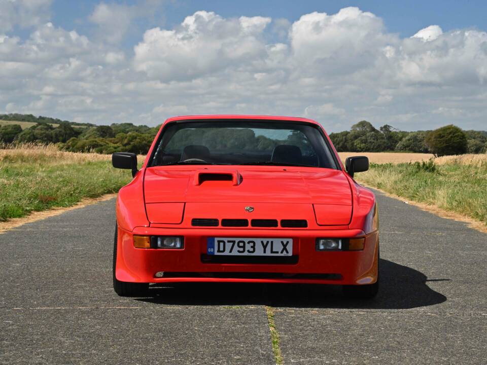Image 23/50 of Porsche 924 Carrera GT (1986)