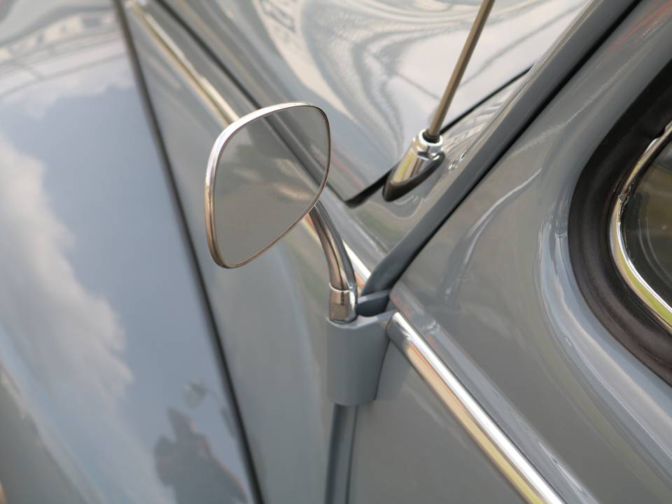 Imagen 27/50 de Volkswagen Beetle 1200 Standard &quot;Oval&quot; (1954)