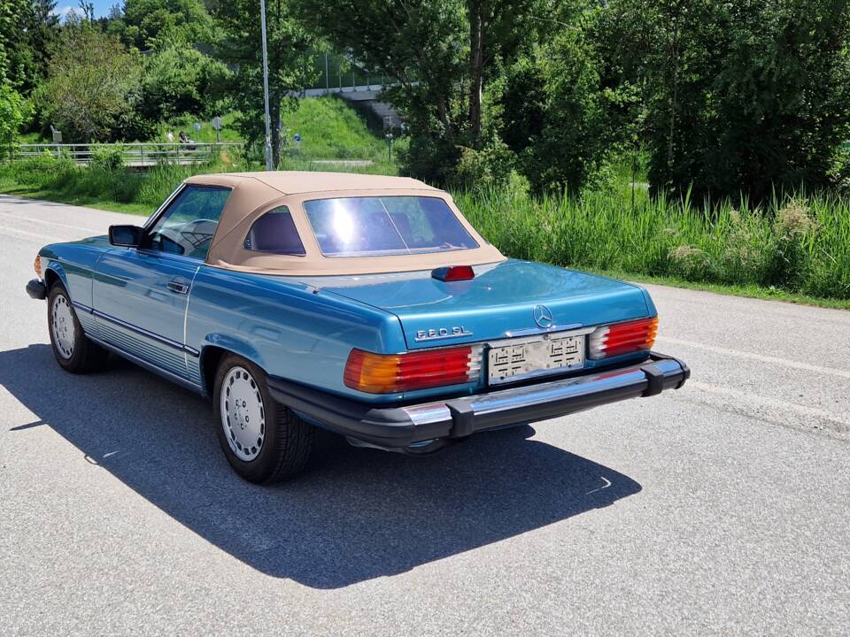 Image 3/53 de Mercedes-Benz 560 SL (1986)