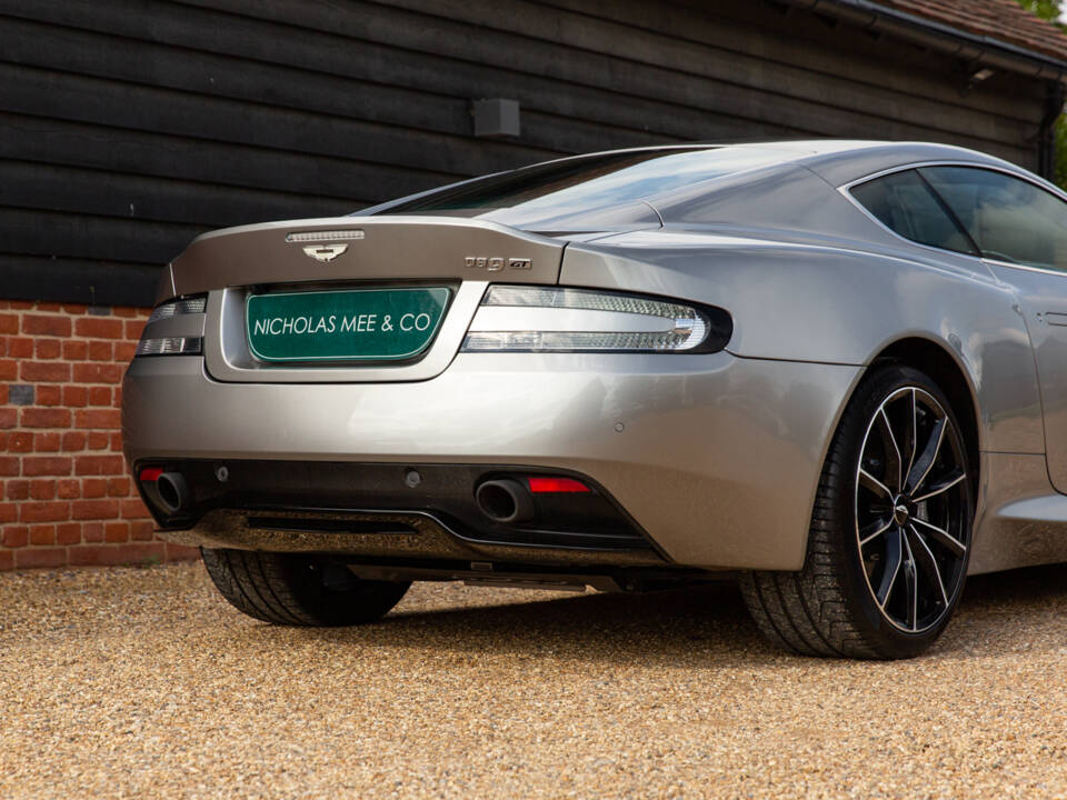 Afbeelding 39/78 van Aston Martin DB 9 GT &quot;Bond Edition&quot; (2015)