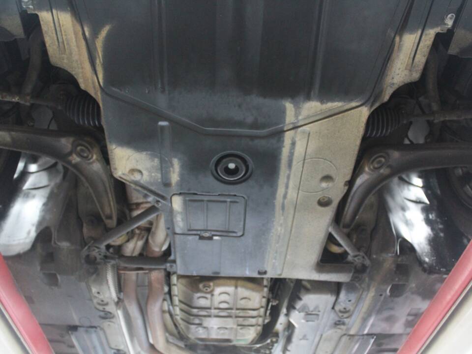 Image 38/50 of BMW 323Ci (2001)