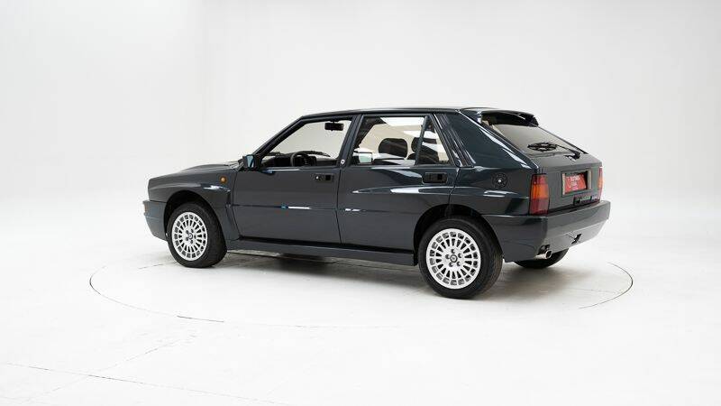 Image 4/15 de Lancia Delta HF Integrale 16V (1992)