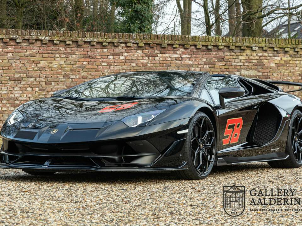 Afbeelding 1/50 van Lamborghini Aventador LP 770-4 SVJ Roadster (2020)