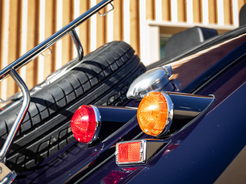 Image 21/40 of Morgan Roadster V6 (2006)