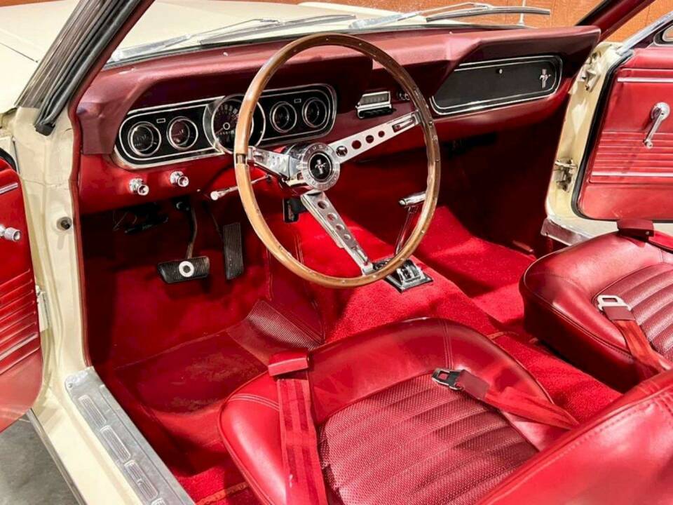 Bild 13/36 von Ford Mustang 289 (1966)