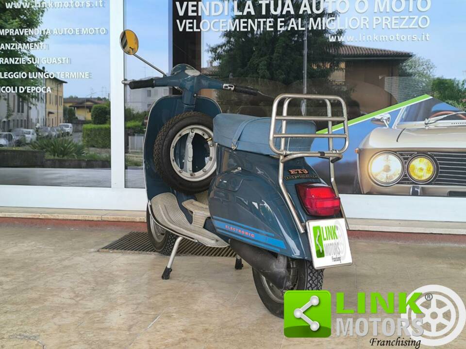 Image 4/10 of Piaggio DUMMY (1982)