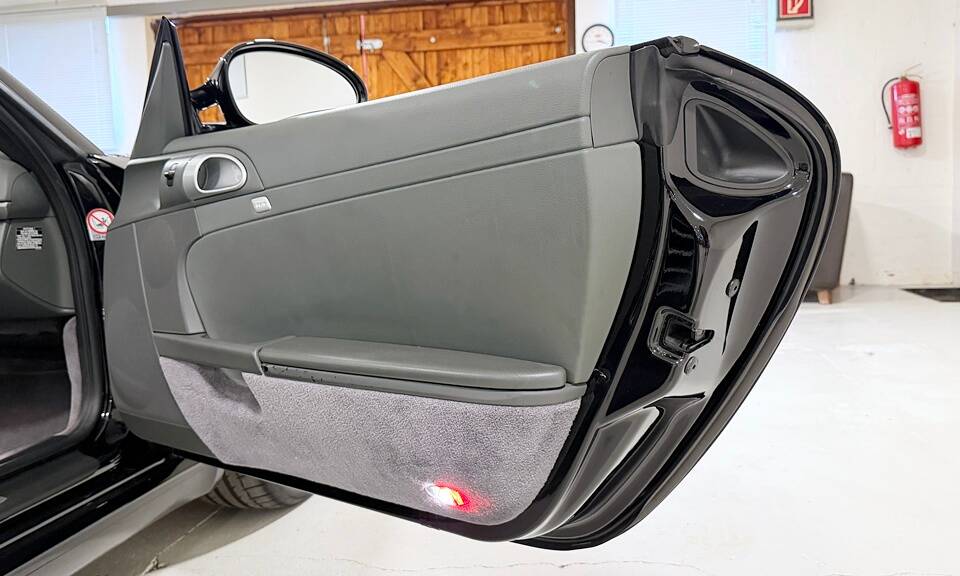 Image 24/26 of Porsche Boxster (2010)