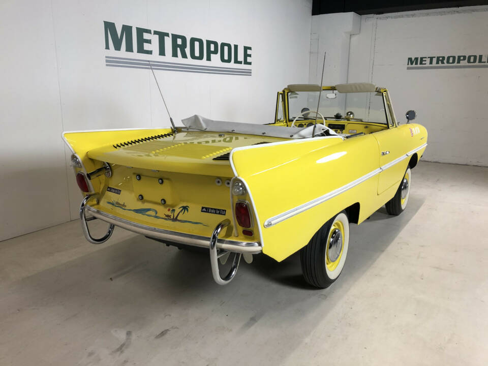 Image 9/24 de Amphicar 770 (1964)