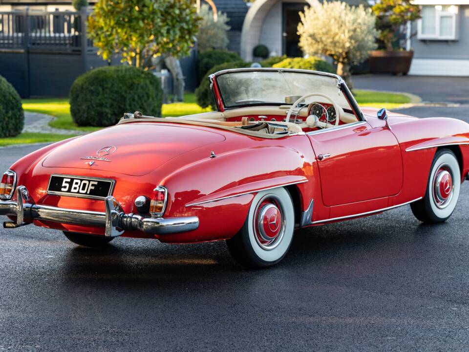 Image 3/43 of Mercedes-Benz 190 SL (1959)