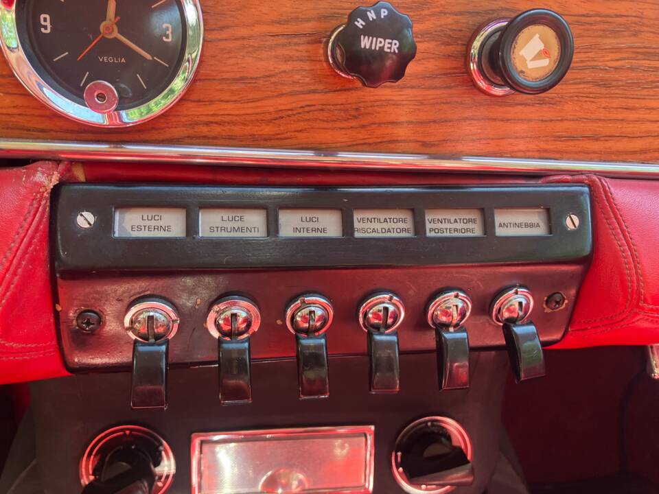 Immagine 8/32 di ISO Rivolta 300 (1966)