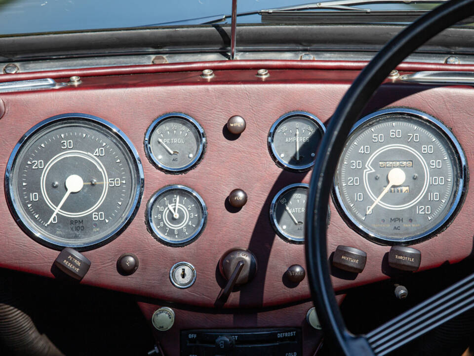 Bild 14/45 von Daimler Conquest DHC (1957)