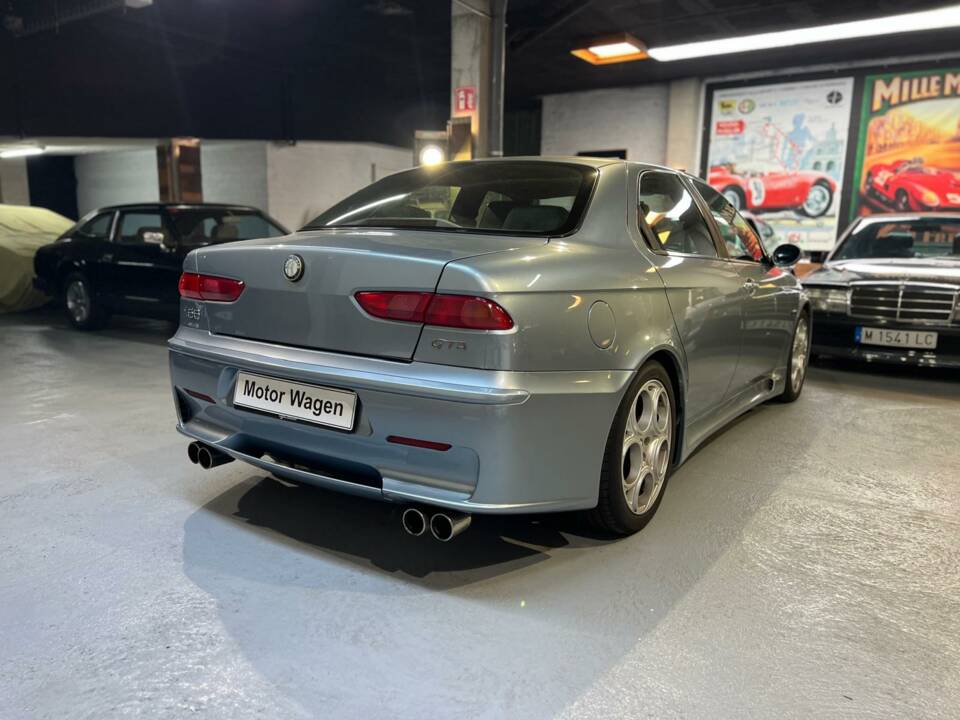 Imagen 17/62 de Alfa Romeo 156 3.2 V6 GTA (2005)