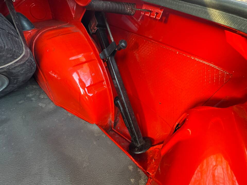 Immagine 37/49 di FIAT 128 Rally (1972)