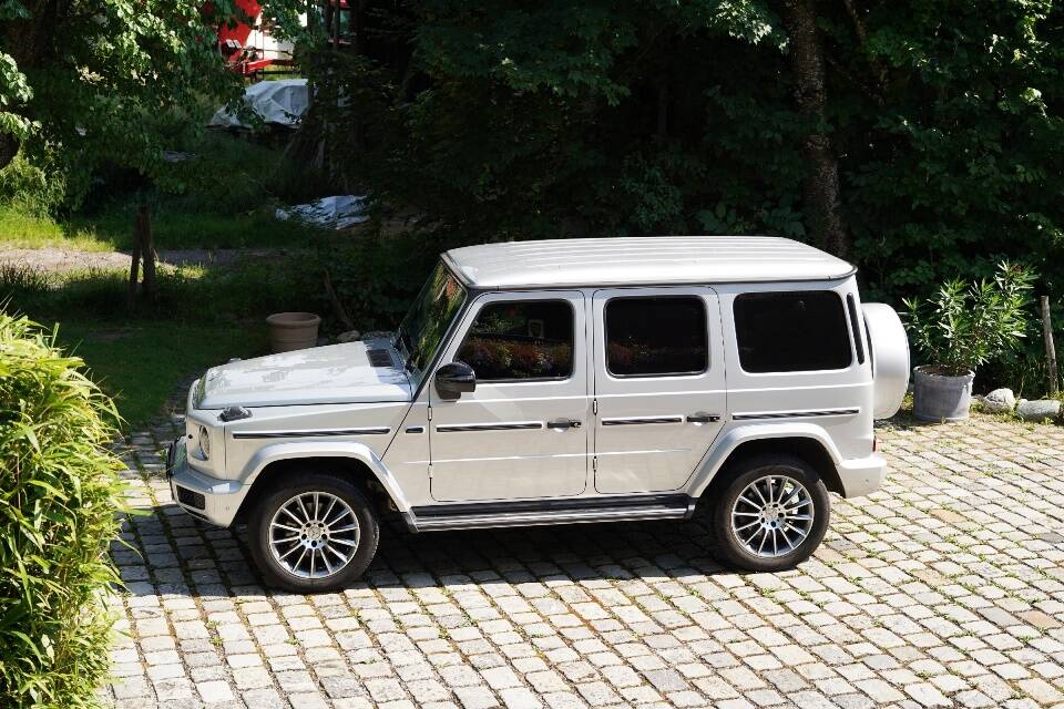 Image 6/16 de Mercedes-Benz G 500 (LWB) (2020)